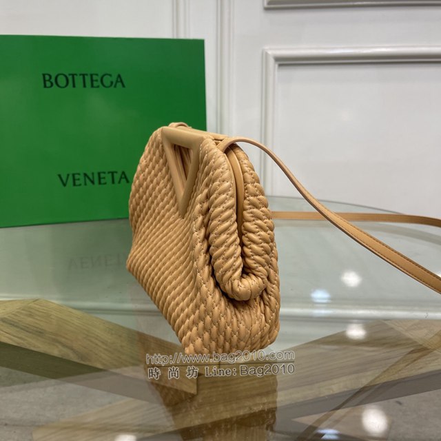 Bottega veneta高端女包 8546B BV寶緹嘉2021包包最新triangle倒三角手提單肩斜挎包三角包  gxz1248